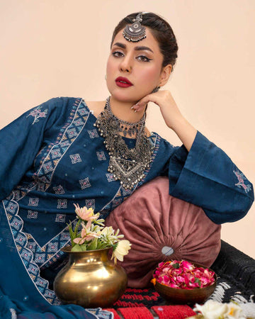 Season Charm by Aalaya Winter Vol 01 '25 D 03